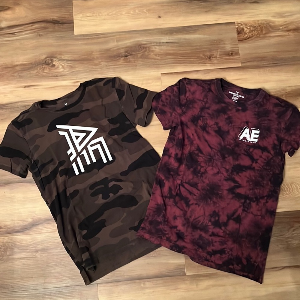 American Eagle short sleeve Ts men’s XS